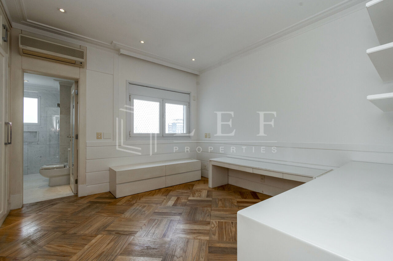 Lef Properties