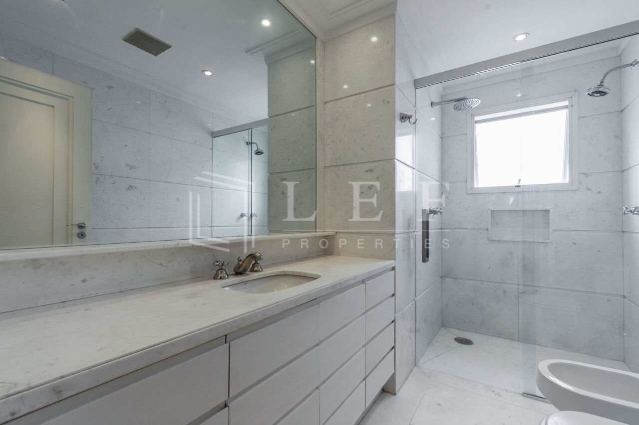 Lef Properties