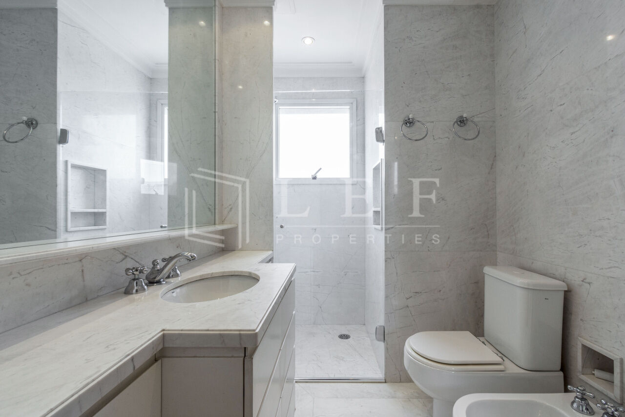 Lef Properties
