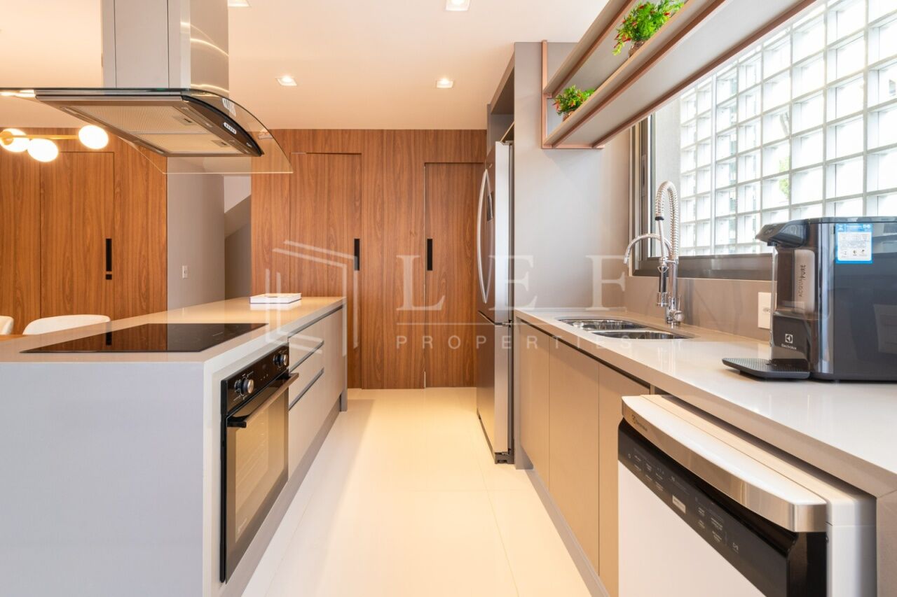 Lef Properties