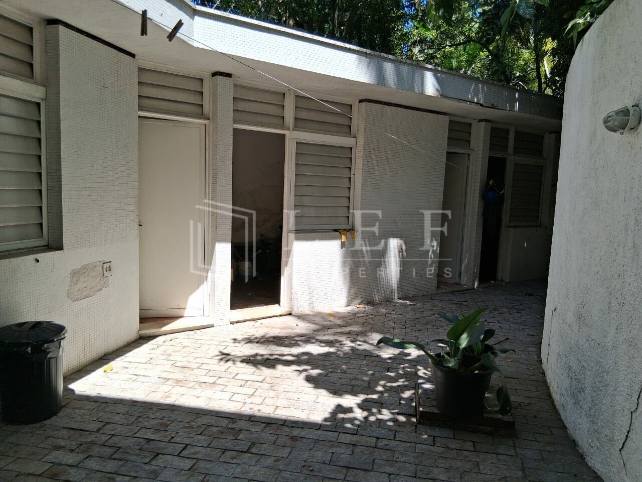 Lef Properties