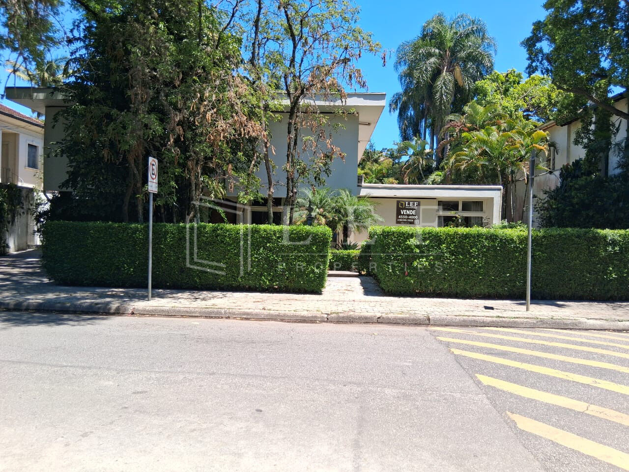 Lef Properties