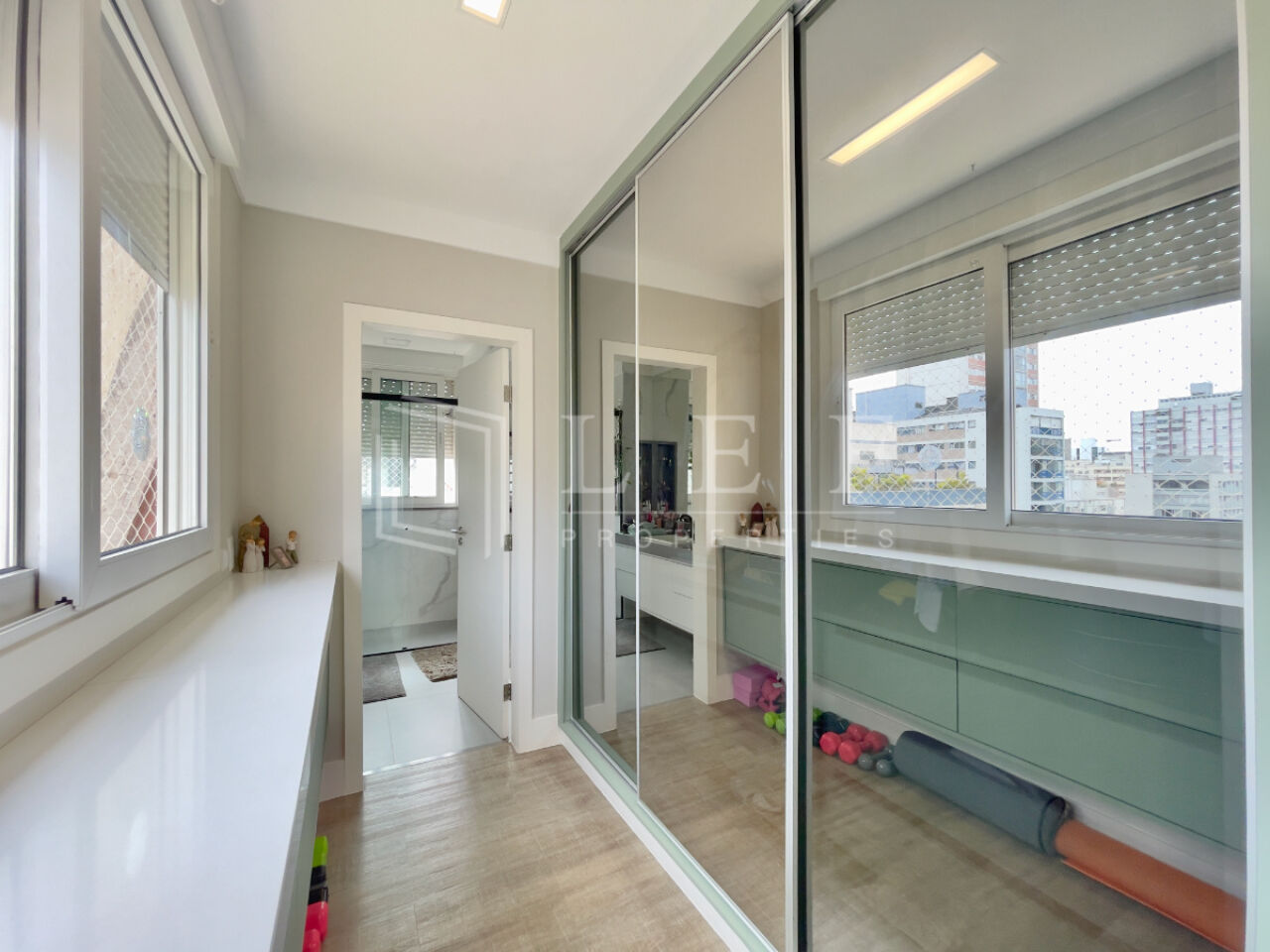 Lef Properties