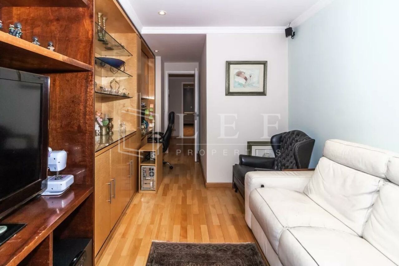 Lef Properties