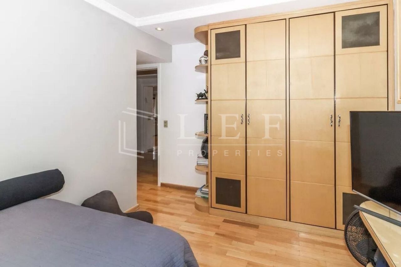 Lef Properties
