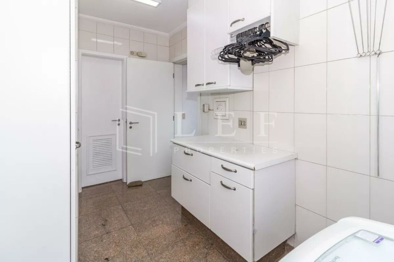 Lef Properties