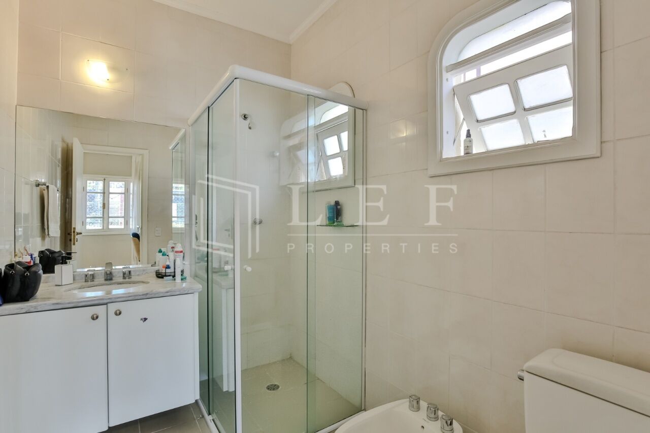Lef Properties