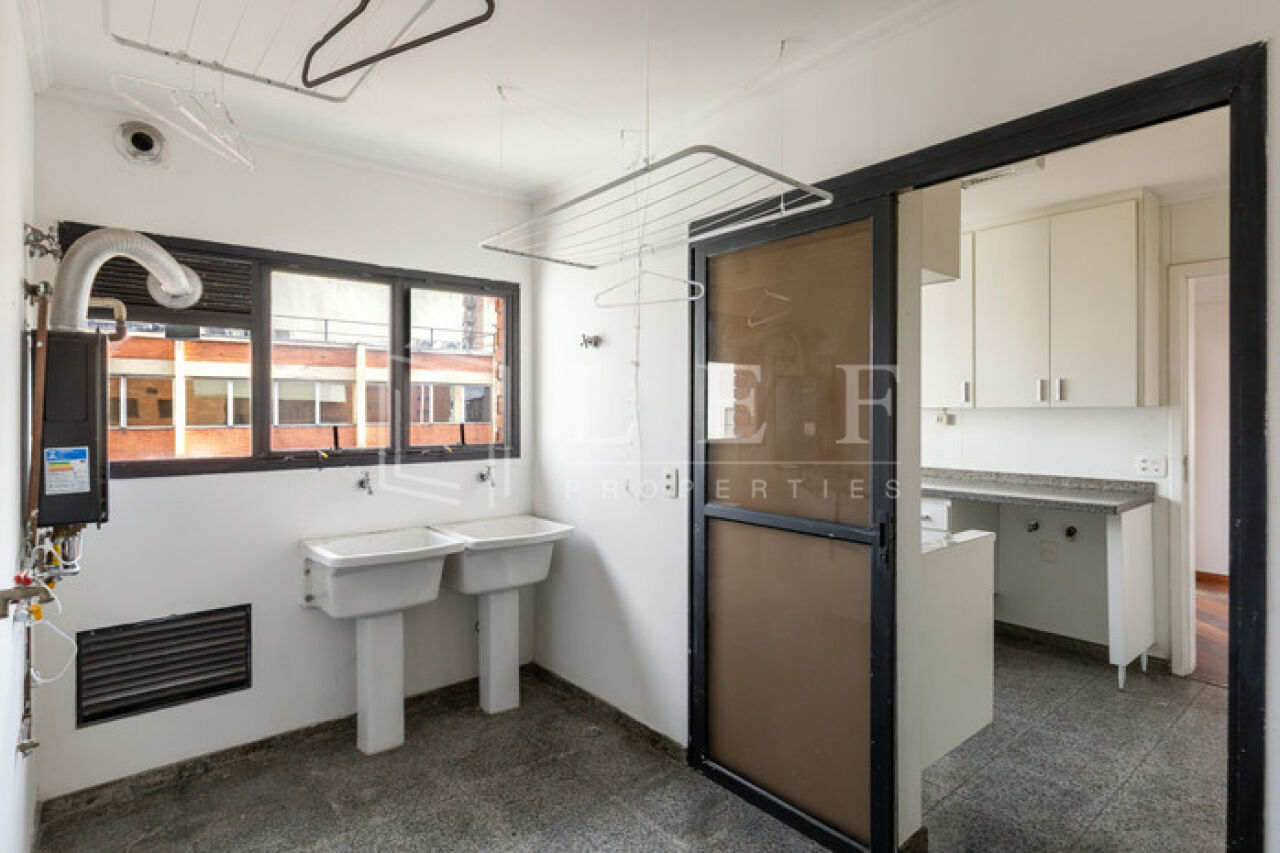 Lef Properties