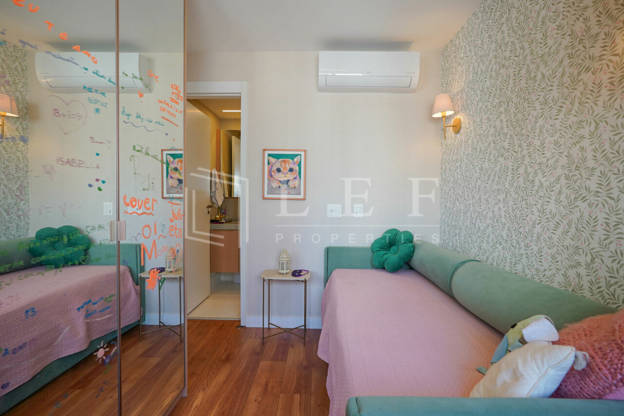 Lef Properties