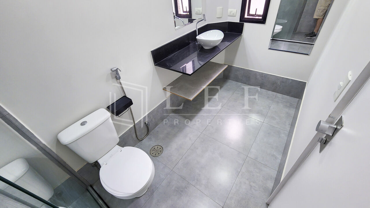 Lef Properties