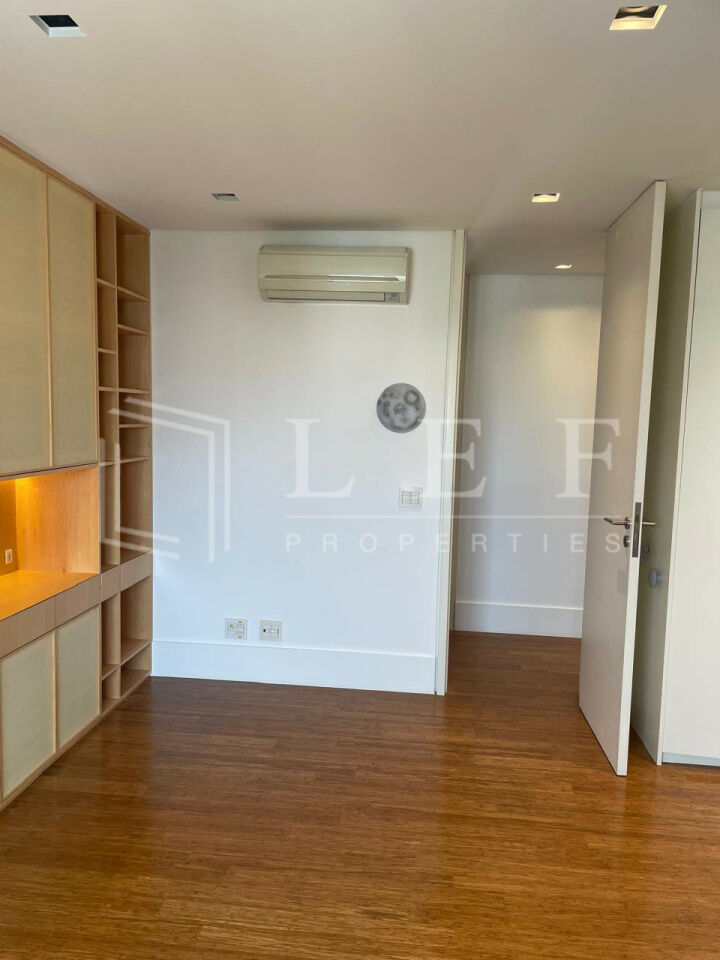Lef Properties
