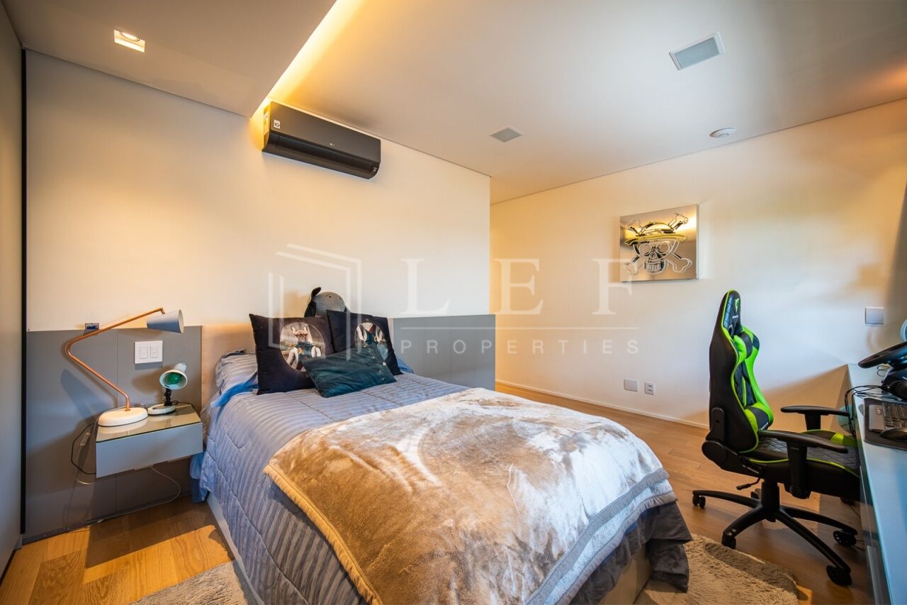 Lef Properties