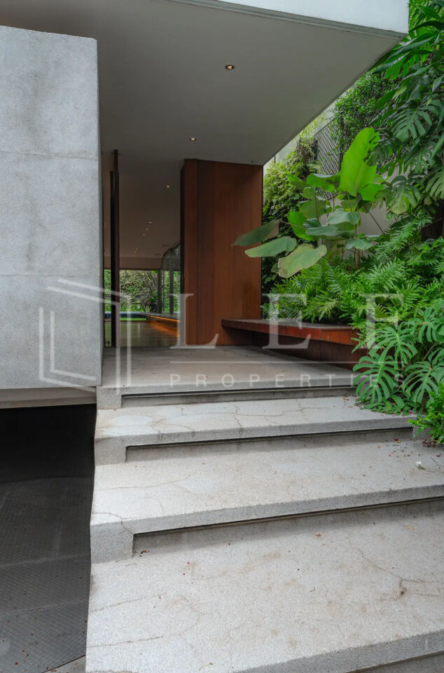 Lef Properties