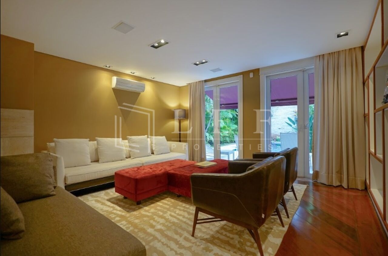 Lef Properties