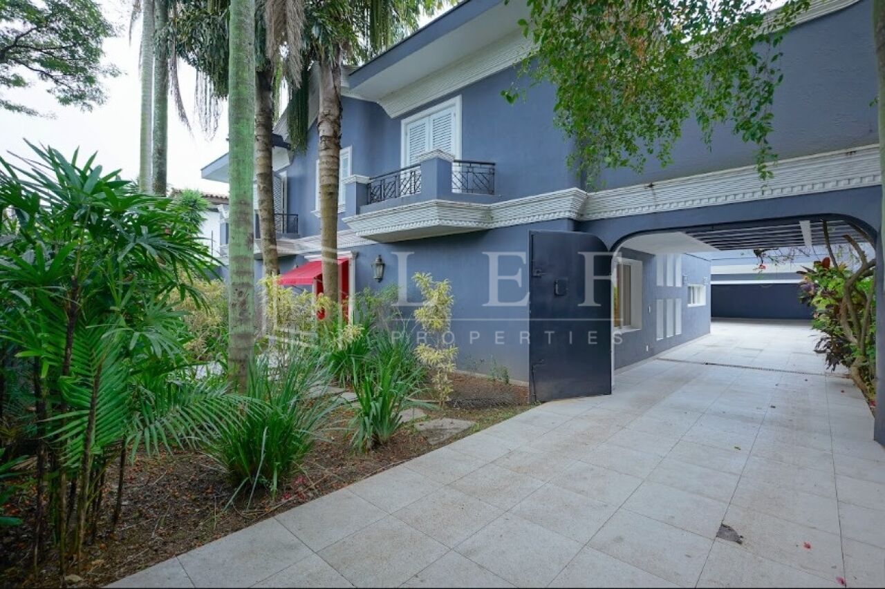 Lef Properties