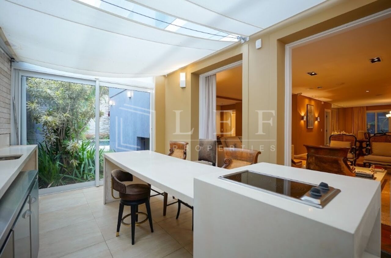 Lef Properties