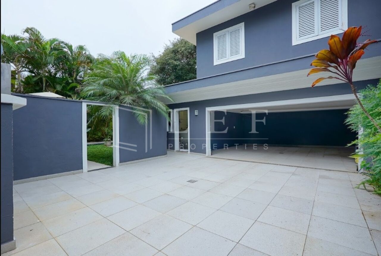 Lef Properties