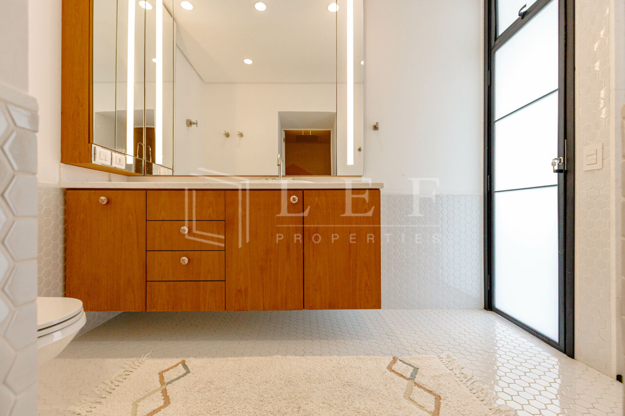 Lef Properties