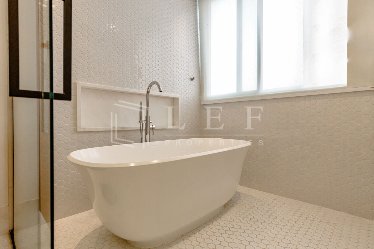 Lef Properties