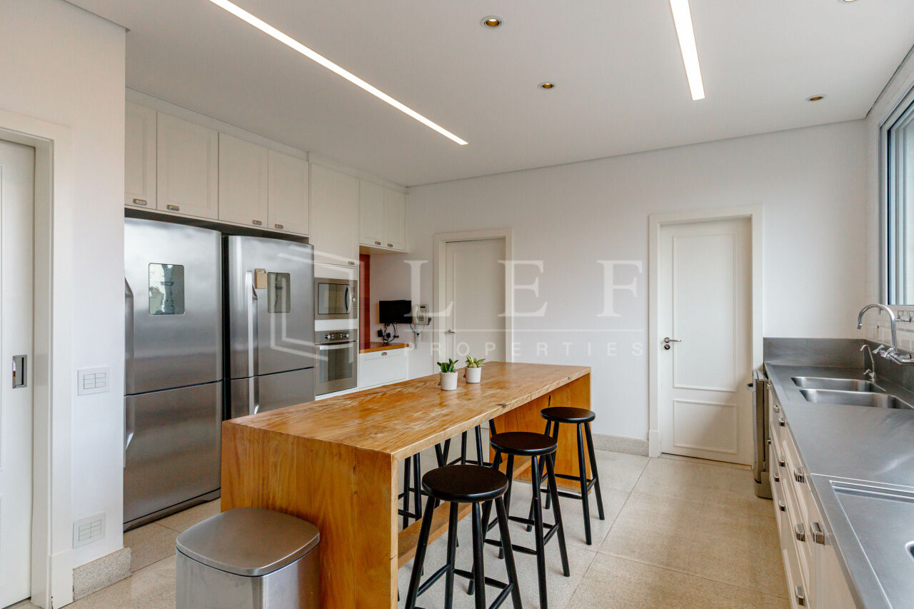 Lef Properties