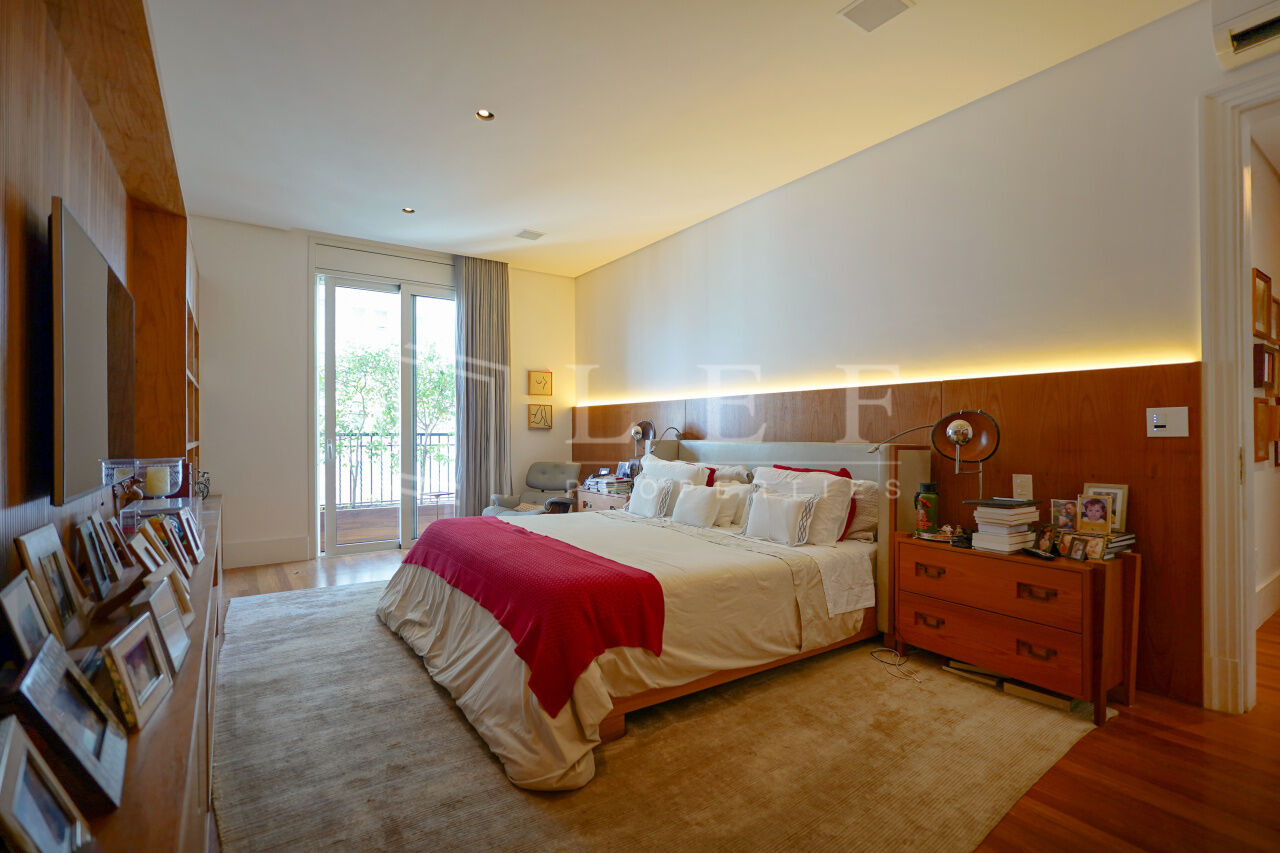 Lef Properties
