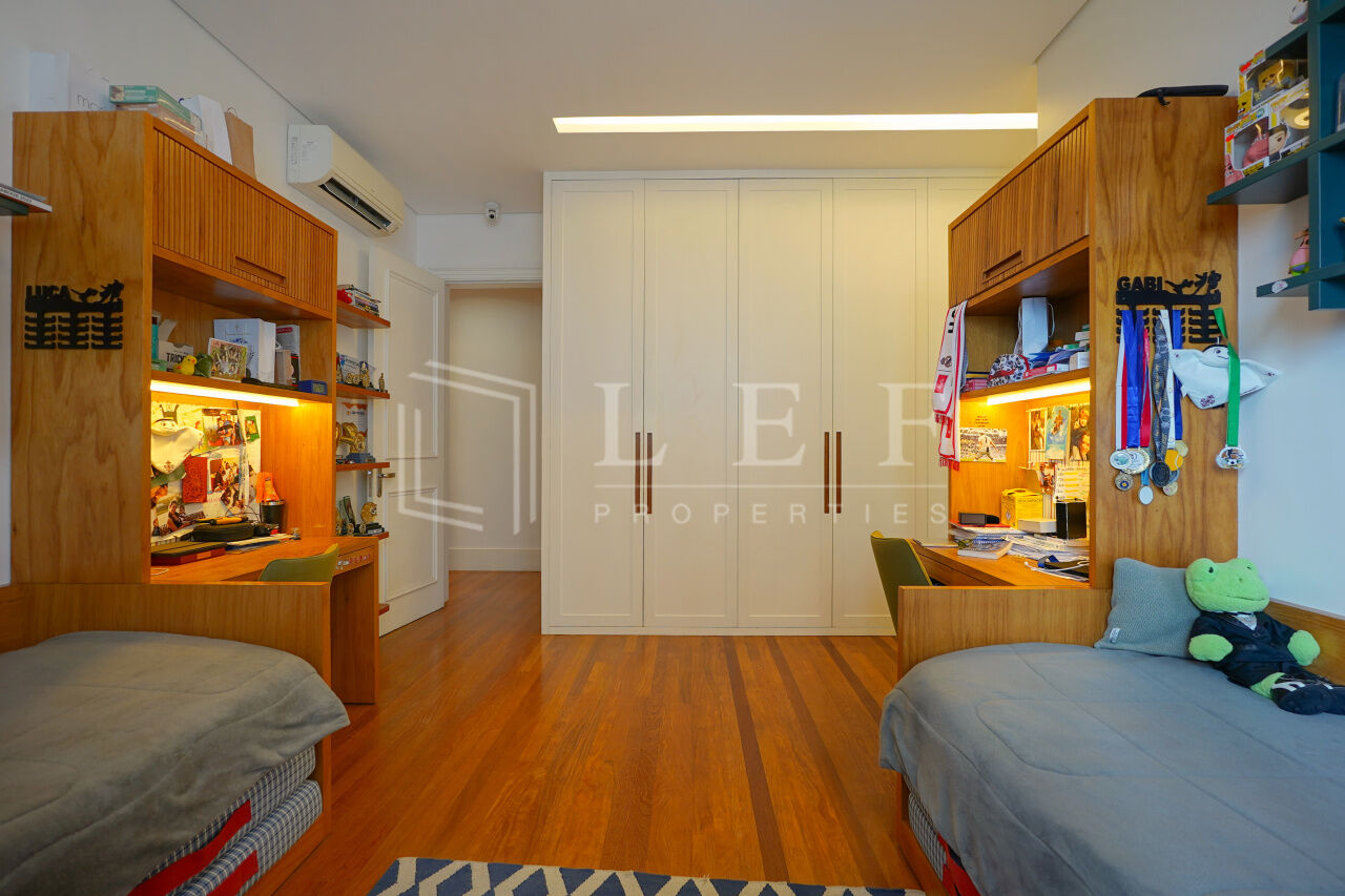 Lef Properties