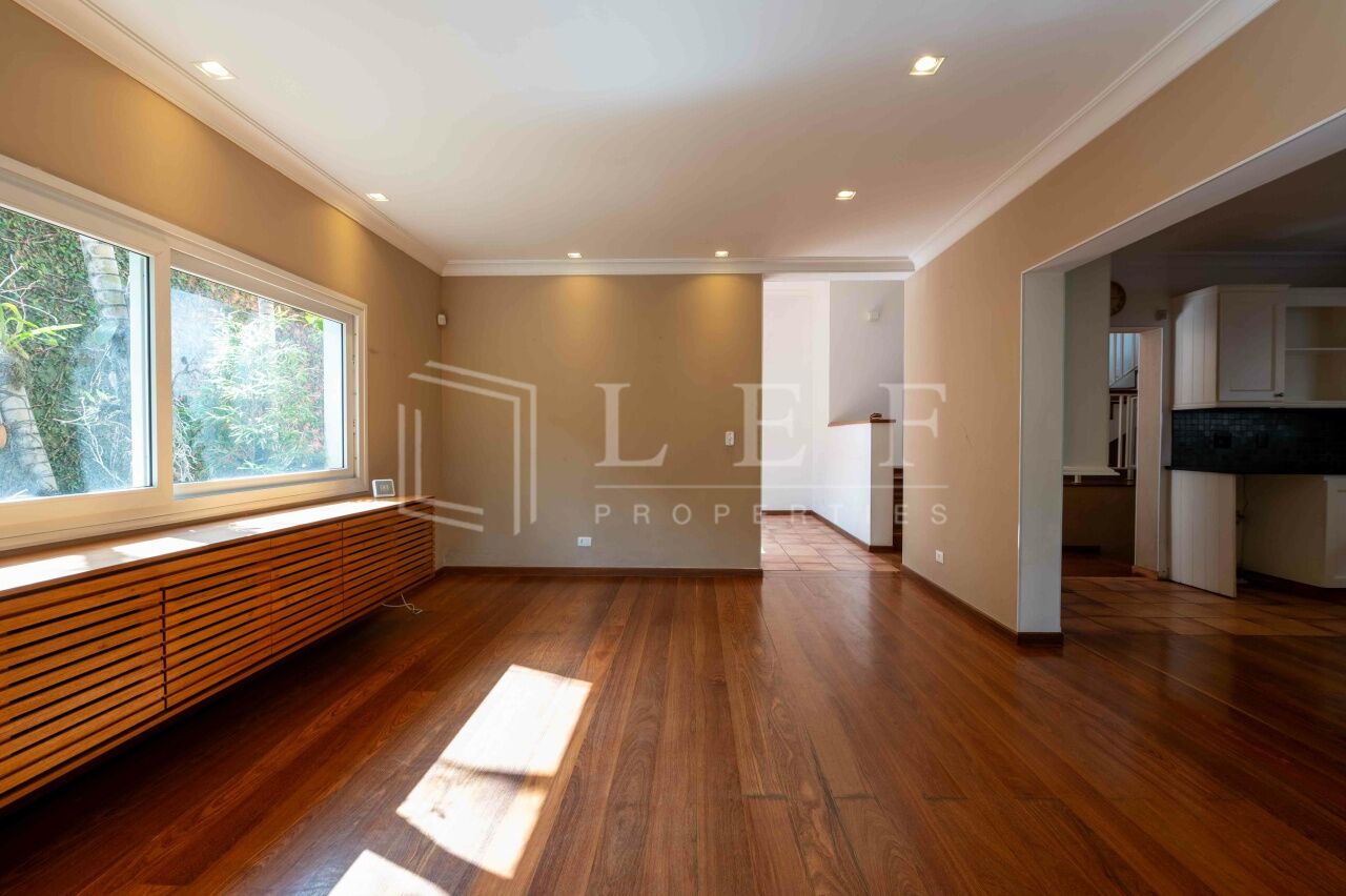 Lef Properties