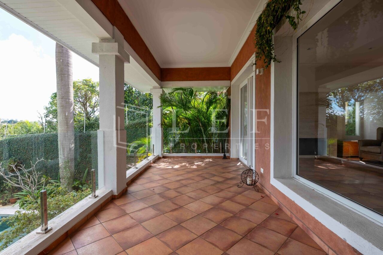 Lef Properties