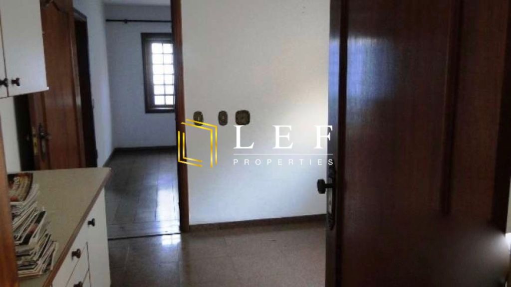 Lef Properties