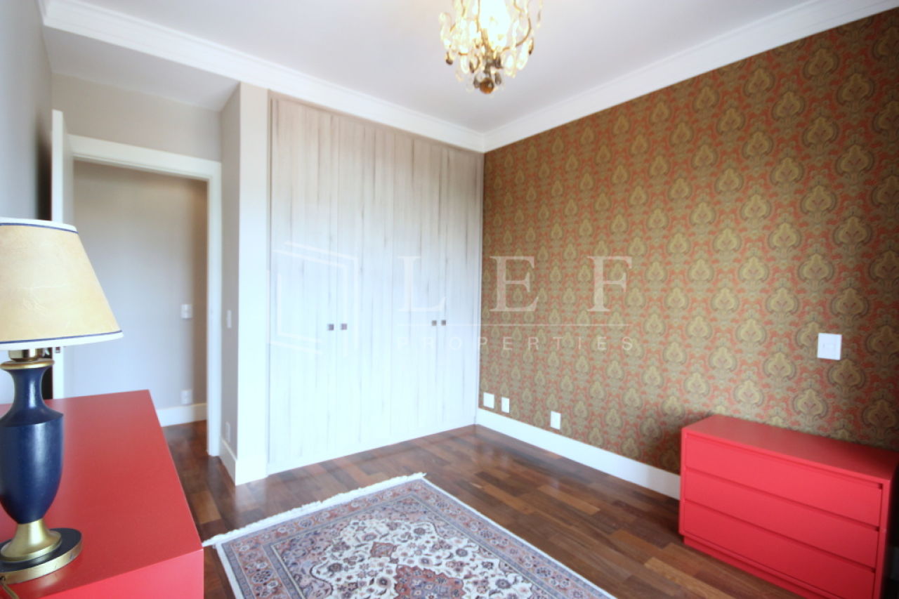 Lef Properties