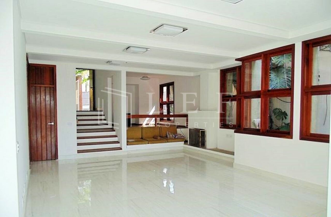 Lef Properties