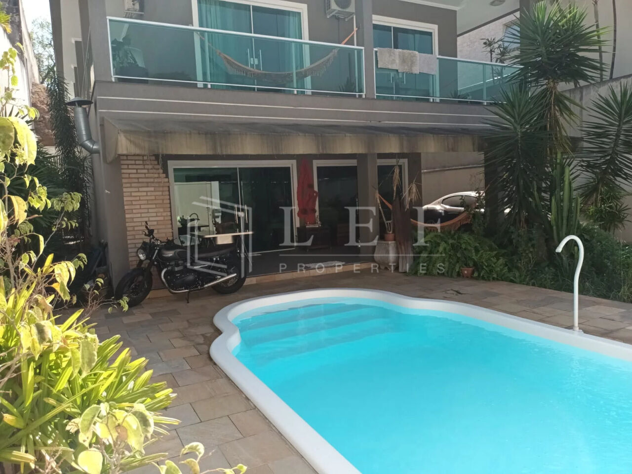 Lef Properties