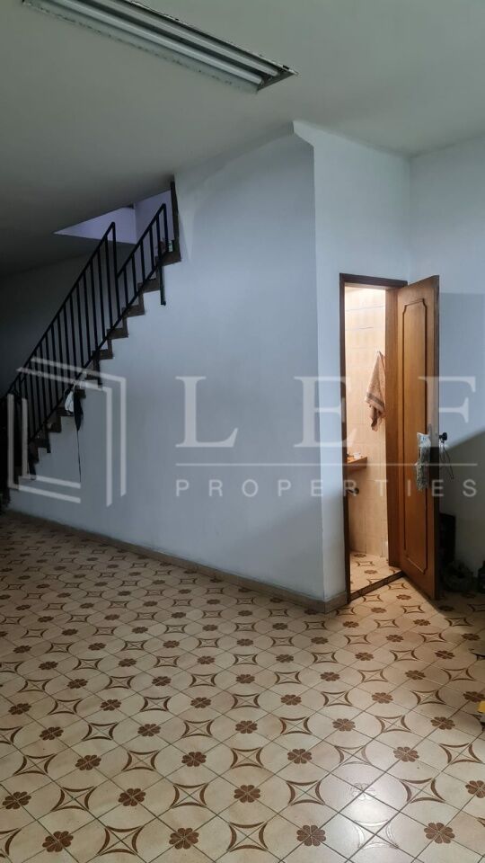Lef Properties