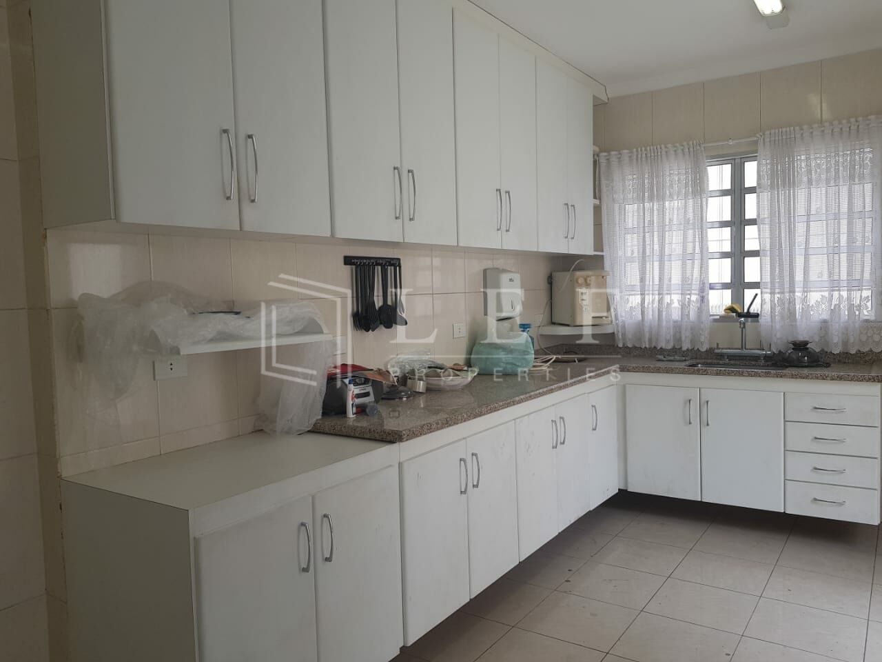 Lef Properties