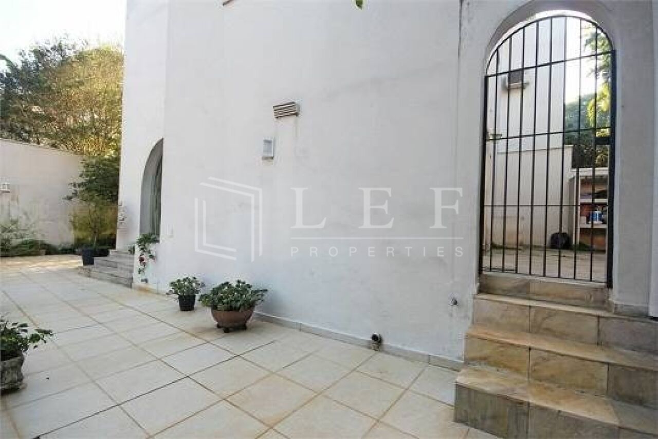 Lef Properties