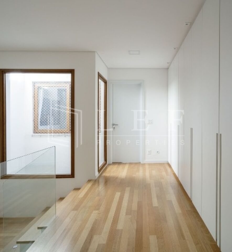 Lef Properties