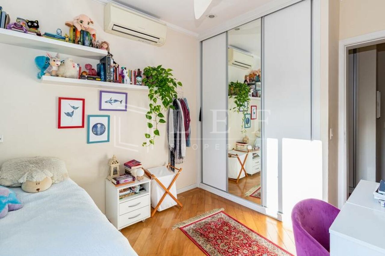 Lef Properties