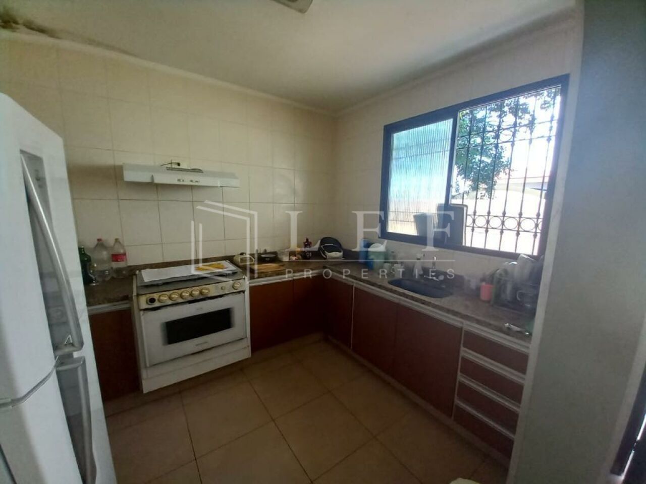 Lef Properties