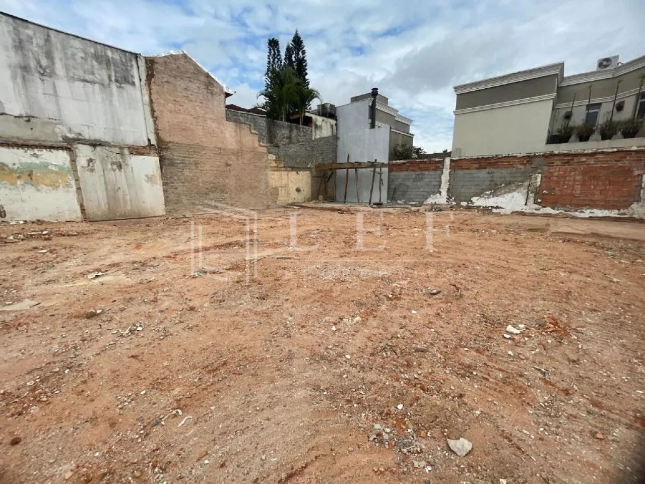 Lef Properties