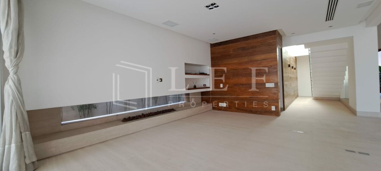 Lef Properties