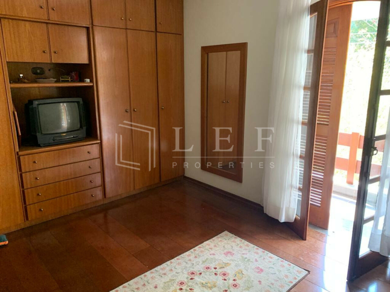 Lef Properties