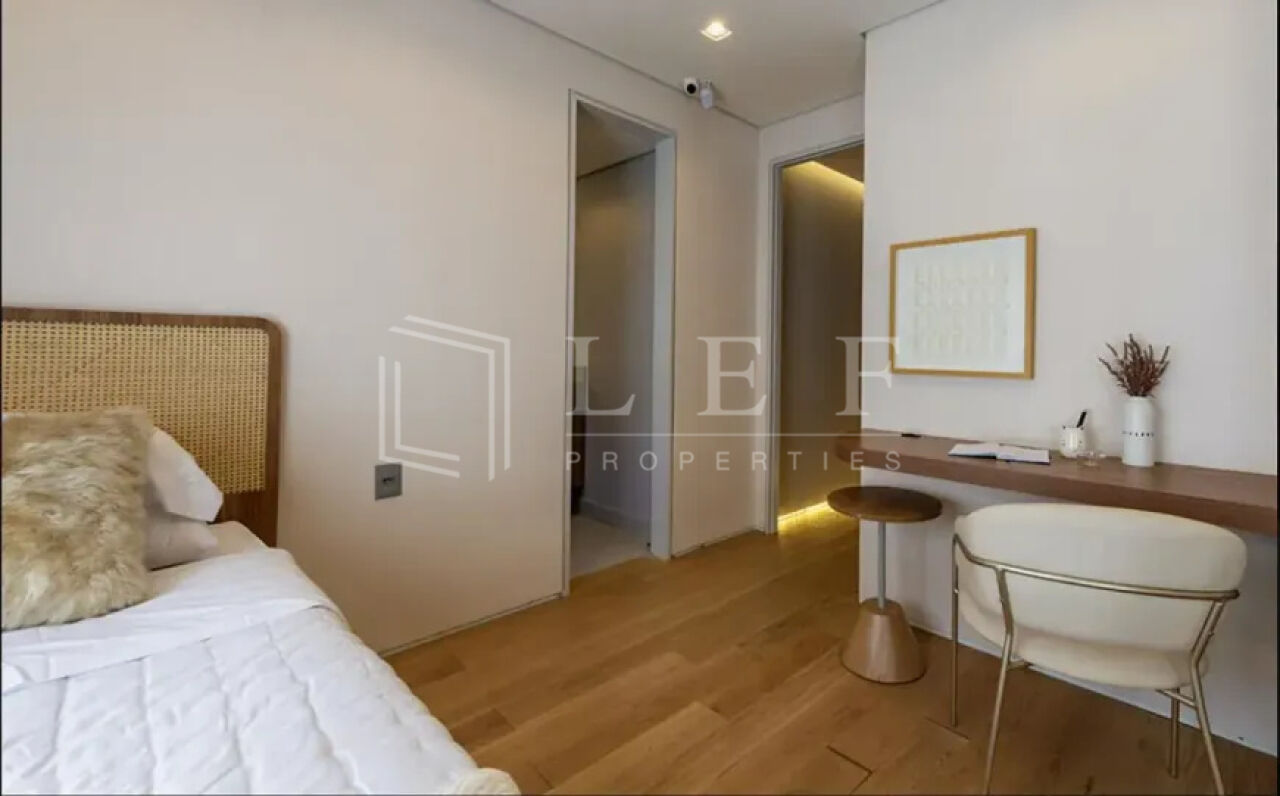 Lef Properties