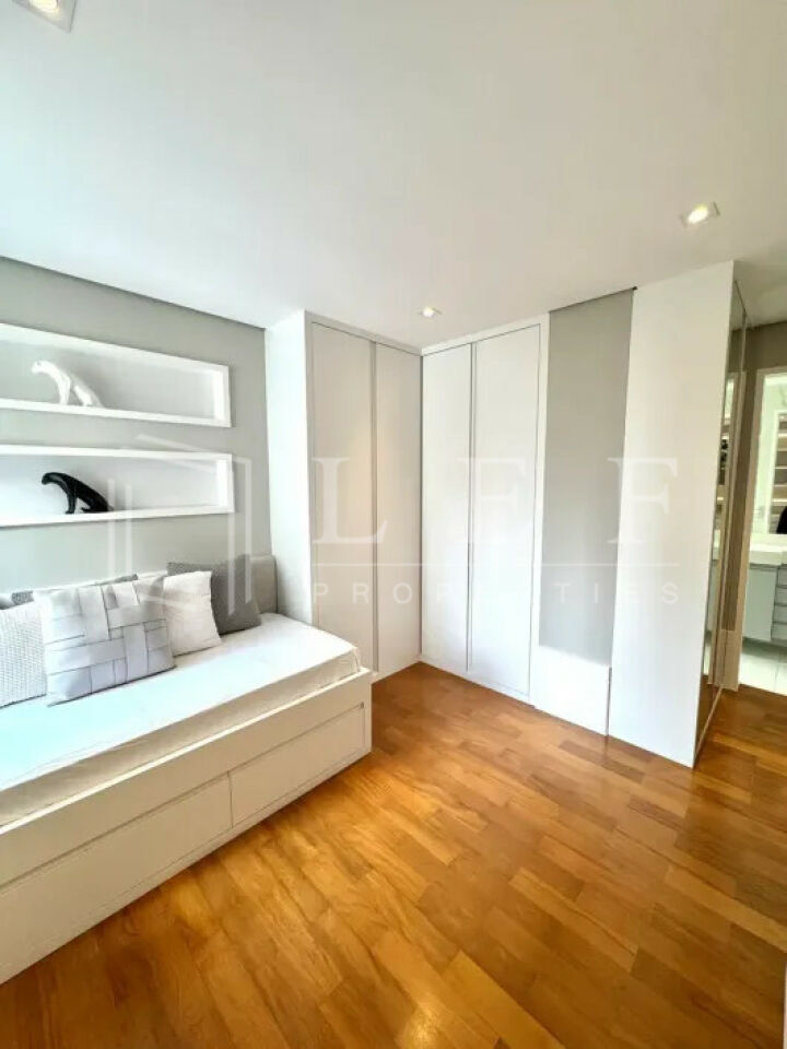 Lef Properties