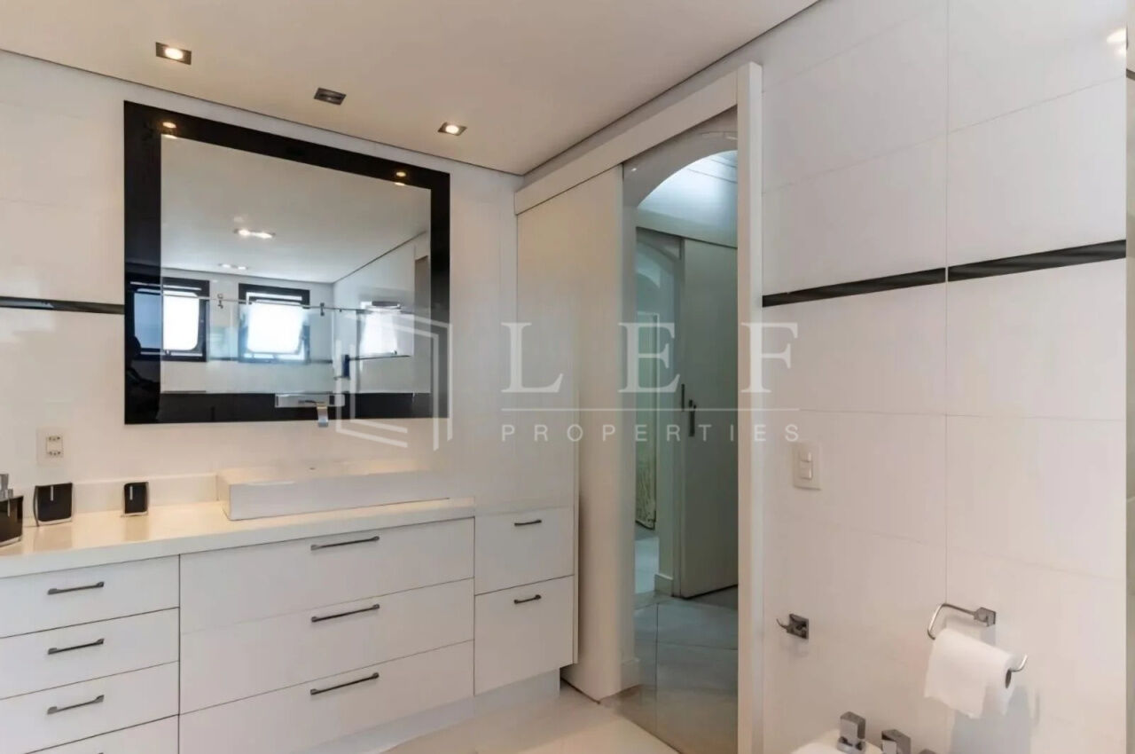 Lef Properties