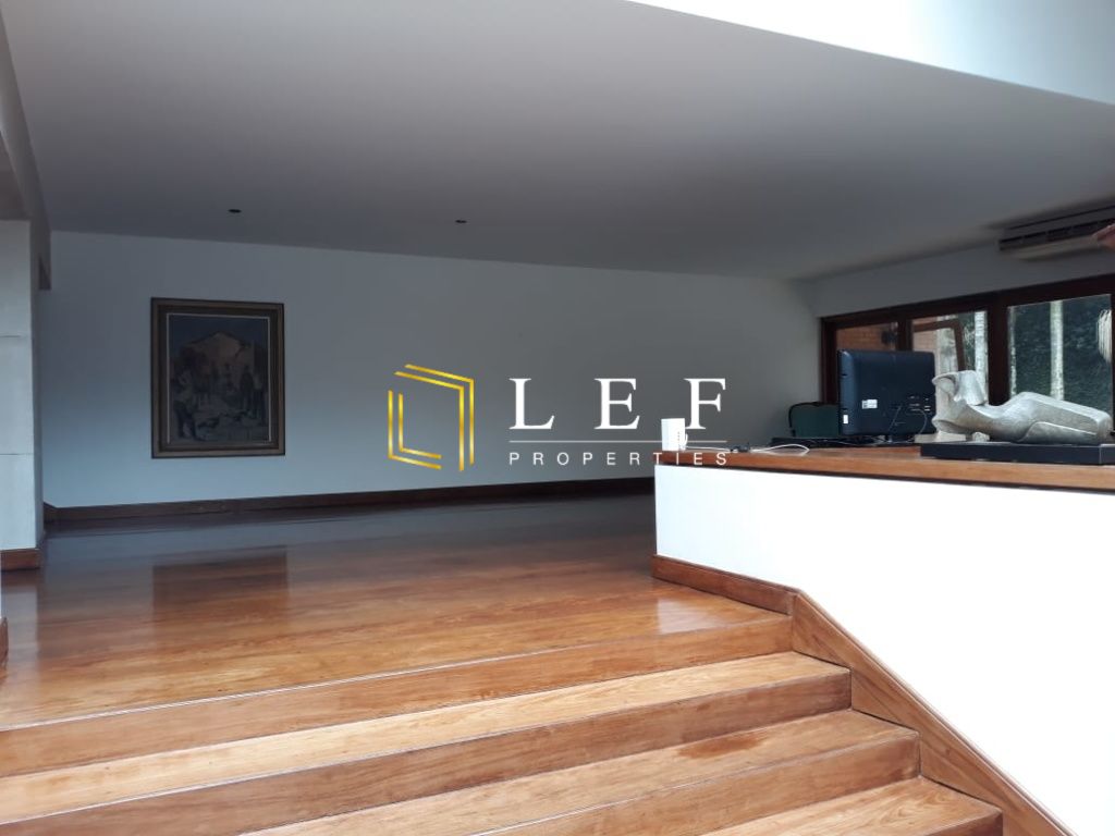 Lef Properties