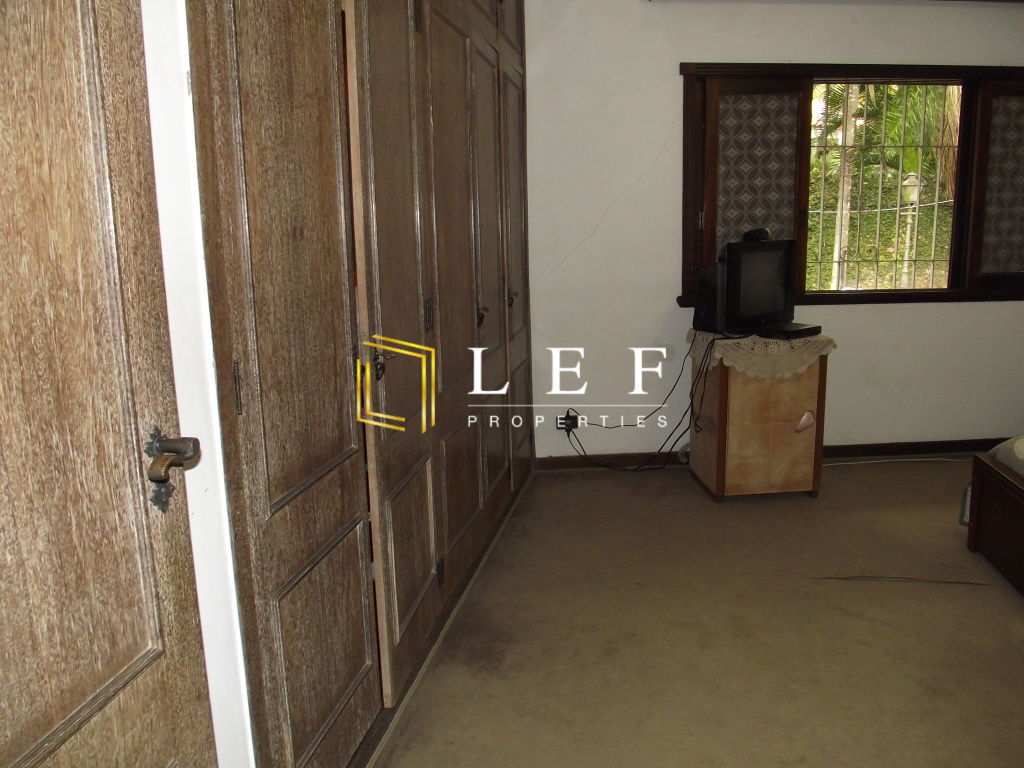 Lef Properties