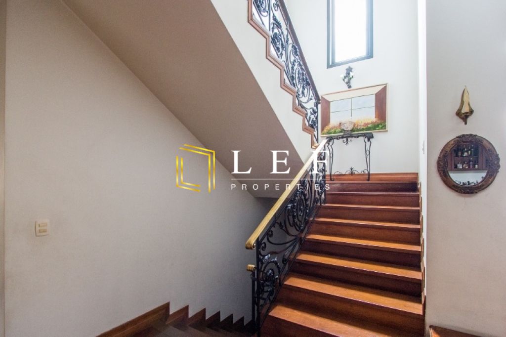 Lef Properties
