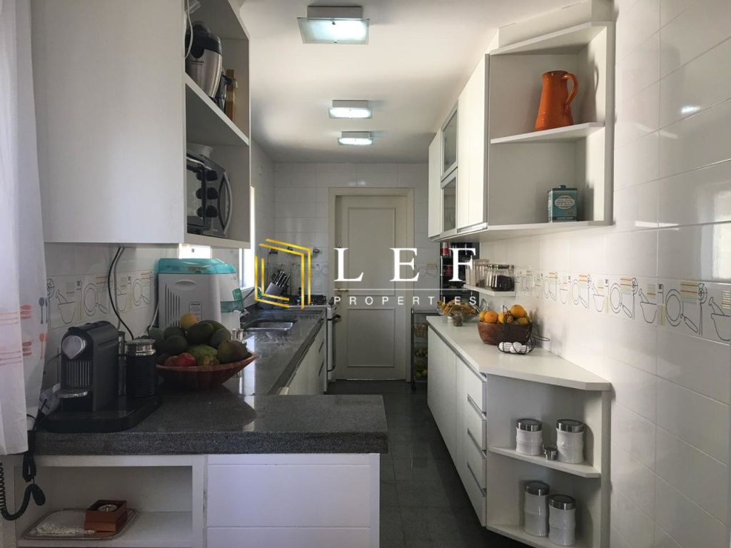 Lef Properties