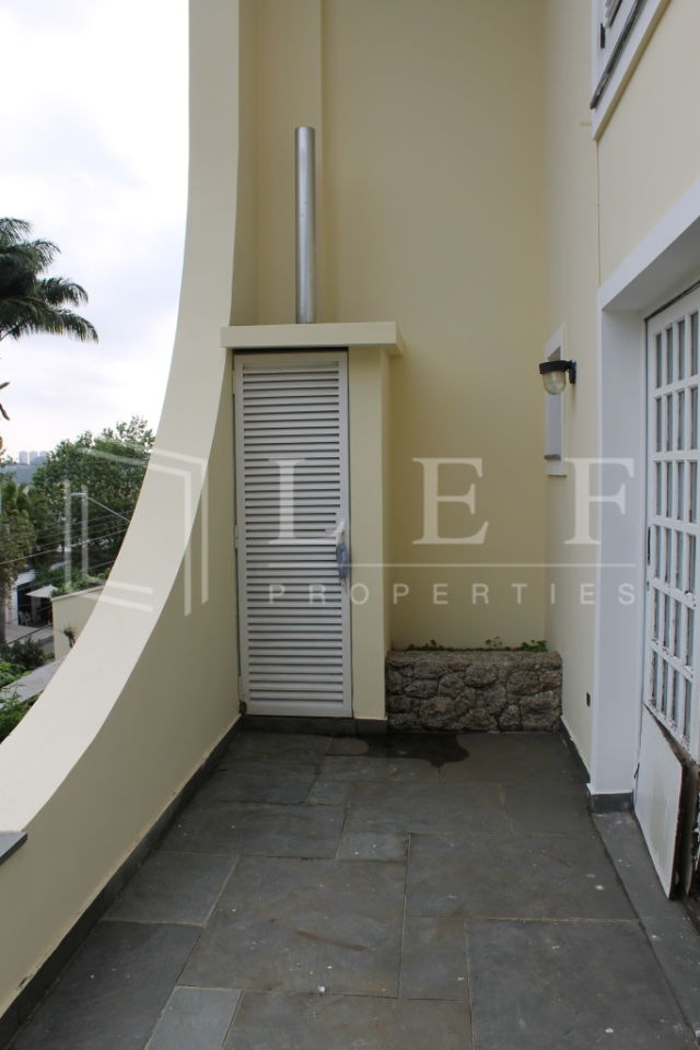 Lef Properties