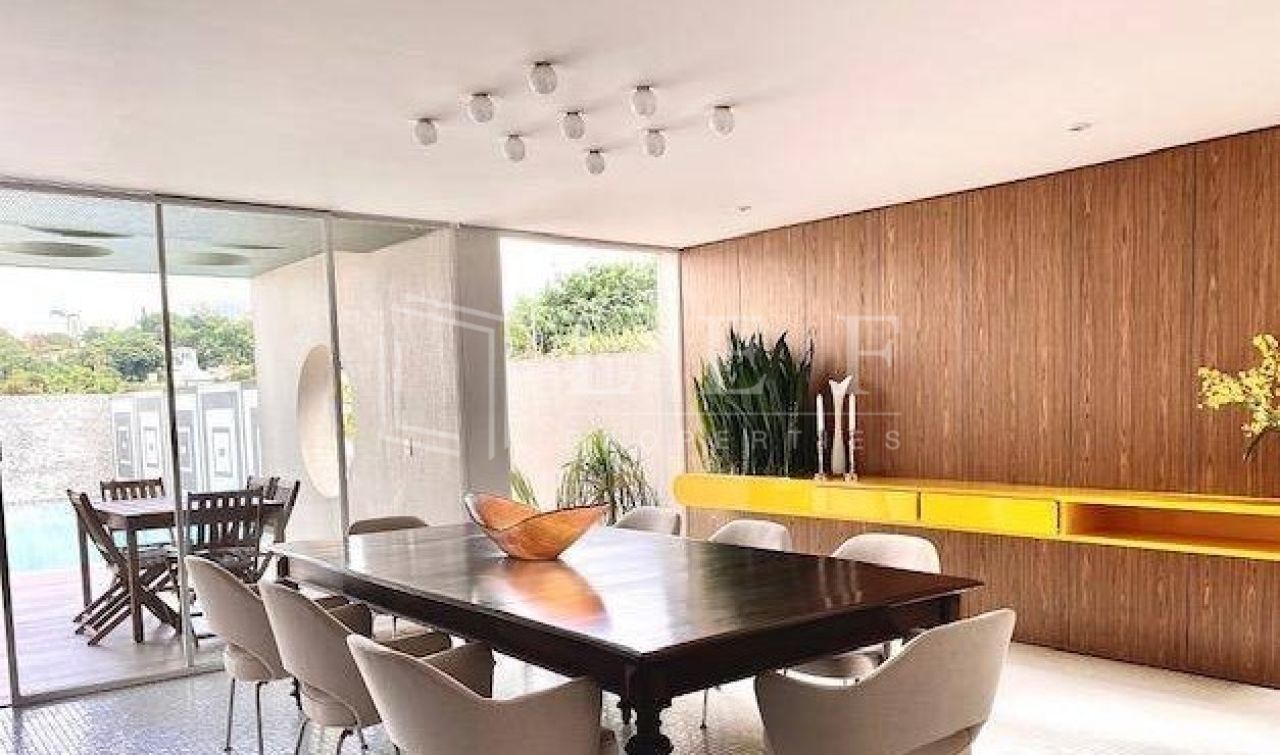 Lef Properties